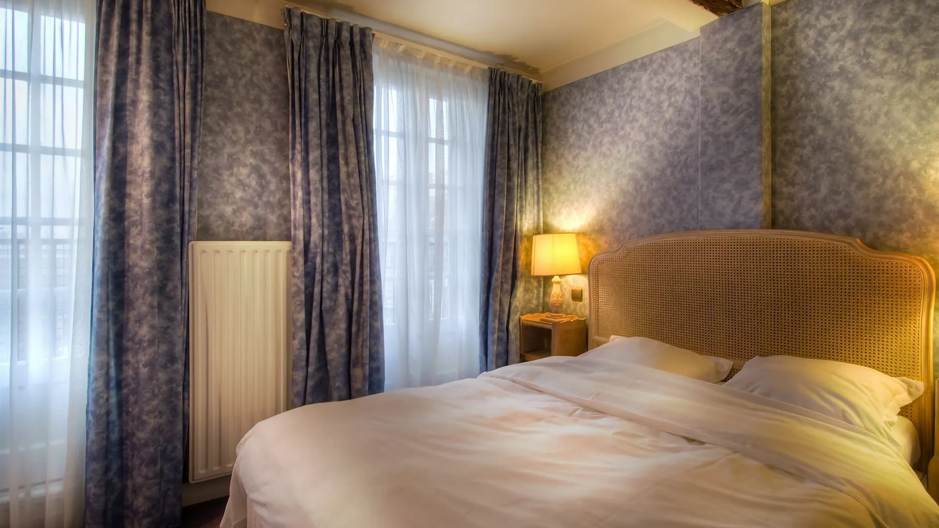 Hotel Baudelaire Opera 3*